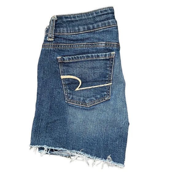American Eagle Distressed Stretch Denim Cut-Off & Frayed‎ Shorts — SZ 0 LIKE NEW - Picture 4 of 12